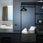 Отель Scutari Шкодер
