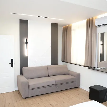 Hotel Scutari *